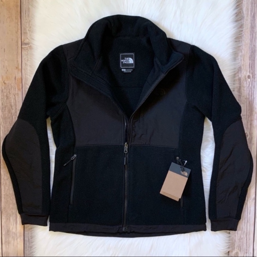 The North Face Women’s Denali 2 Jacket In Black